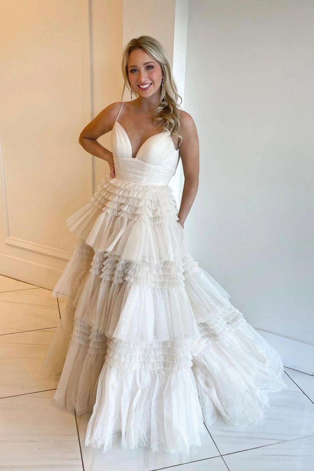 Weitese New Arrival A Line Spaghetti Straps White Bridal Dress with Ruffles