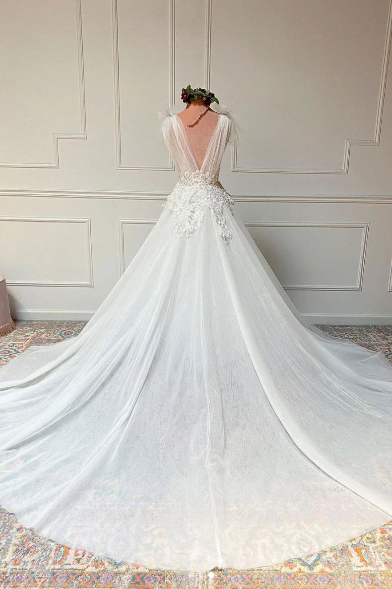 White v neck tulle lace long wedding dress