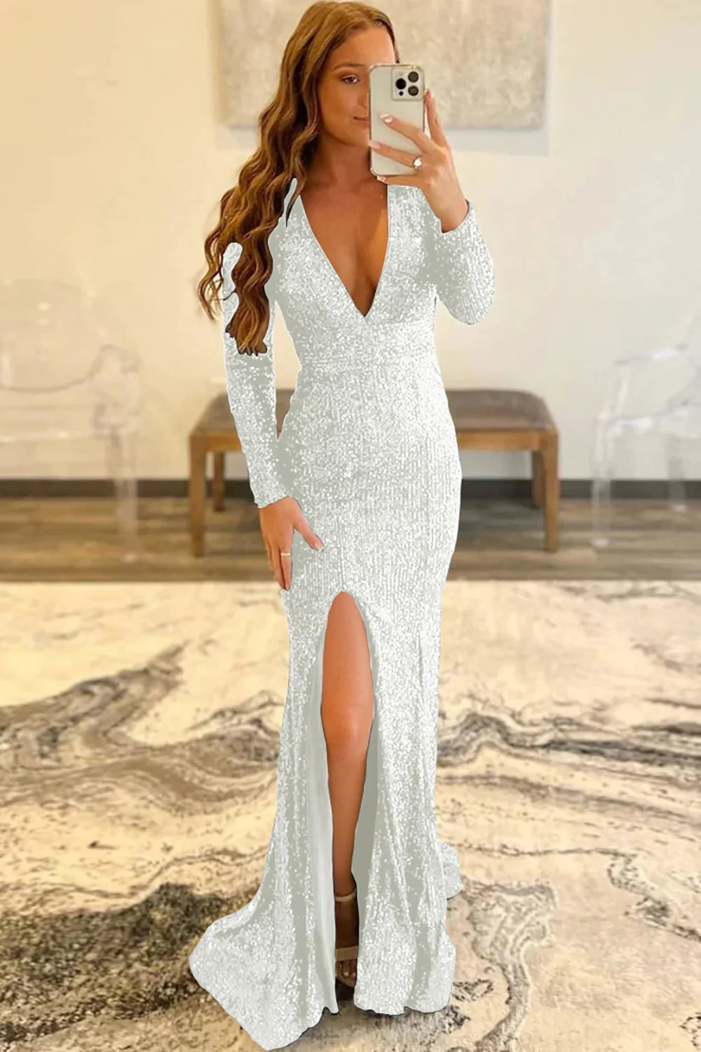 Mermaid Sequins V-Neck Long Sleeves Prom Dress