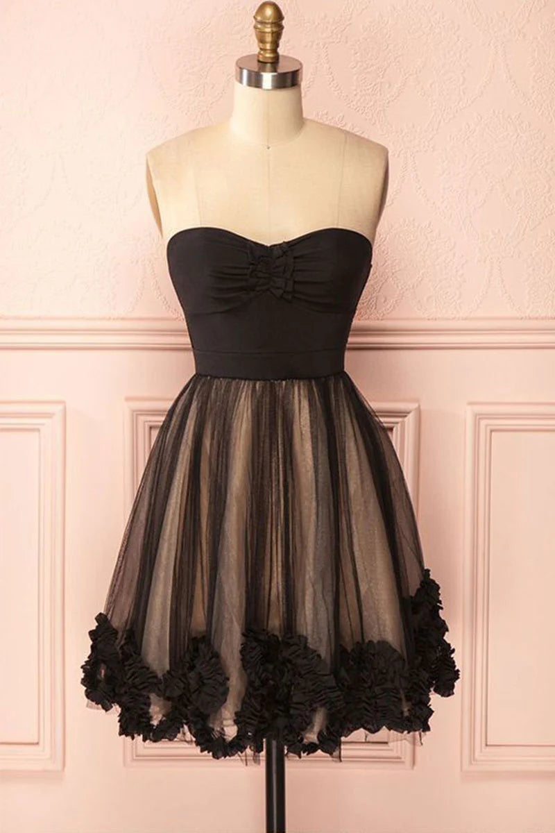 Cute black sweetheart short homecoming dress