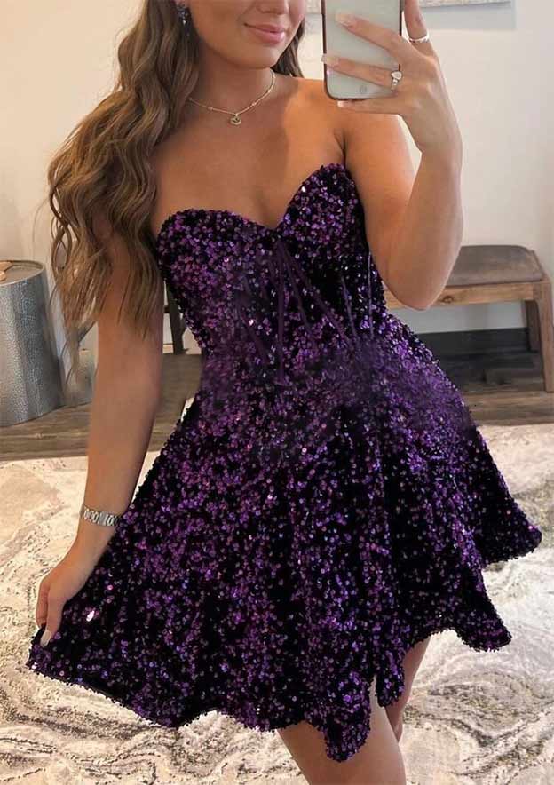 A-line Sweetheart Sleeveless Short/Mini Velvet Sequins Homecoming Dress