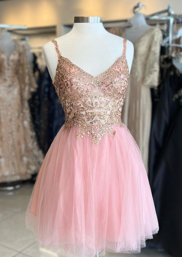 V Neck Sleeveless Short/Mini Tulle Homecoming Dress with Appliqued Sequins