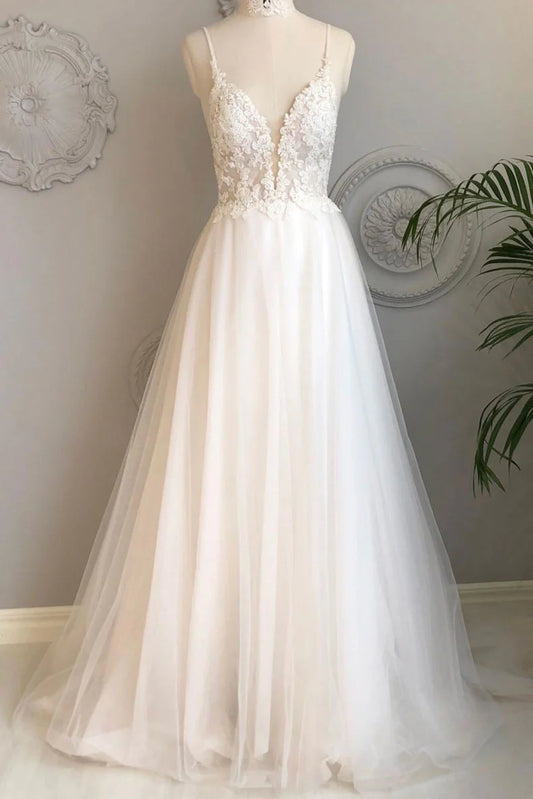 white v neck tulle lace long Wedding Dresses