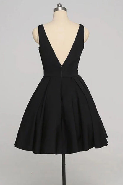 Simple v neck black short homecoming dress