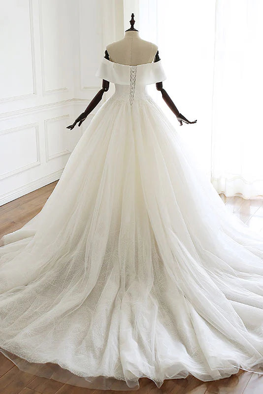 White tulle long wedding gown