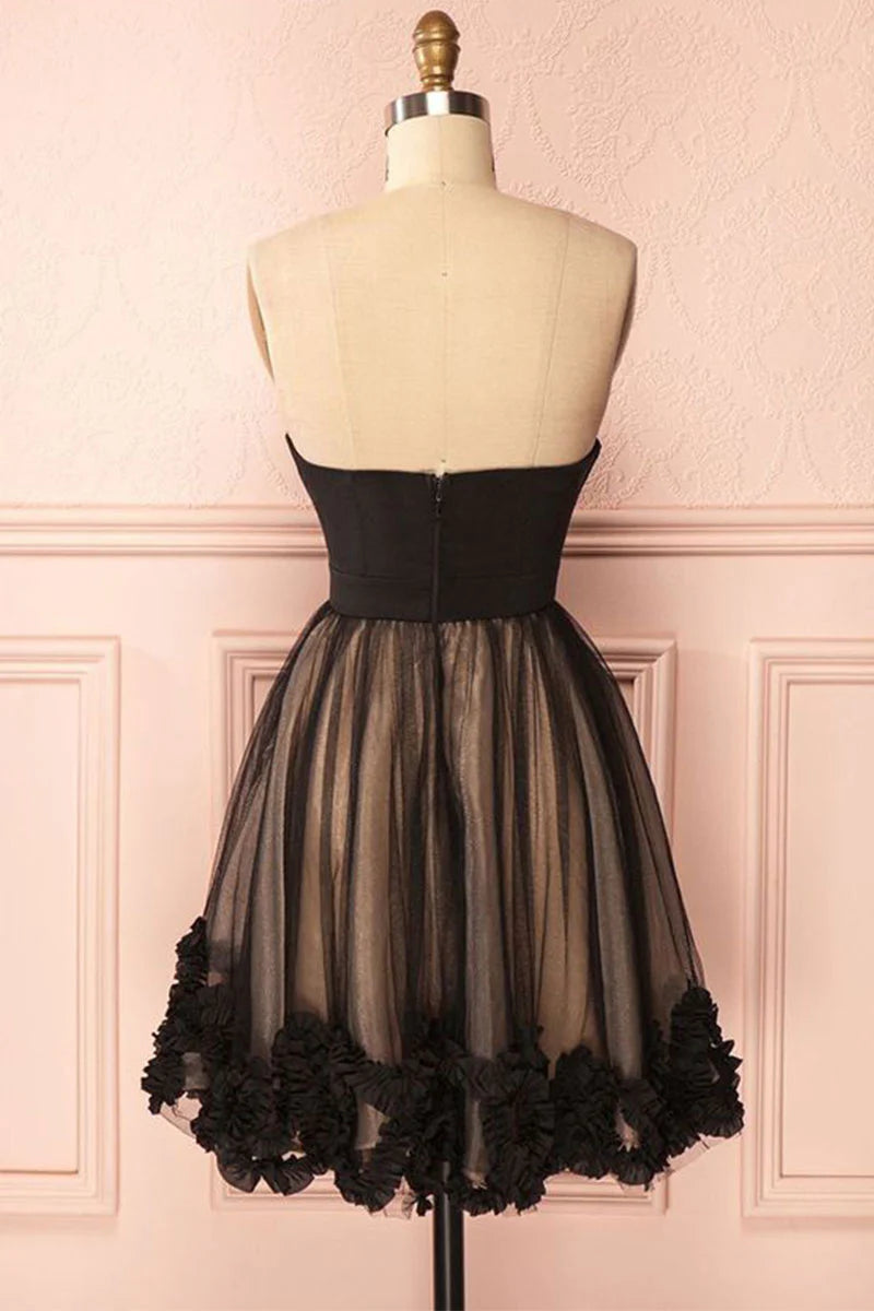 Cute black sweetheart short homecoming dress