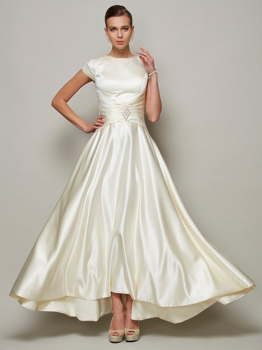 Scoop Short Sleeves Beading Long Satin Mother of the Bride Dresses