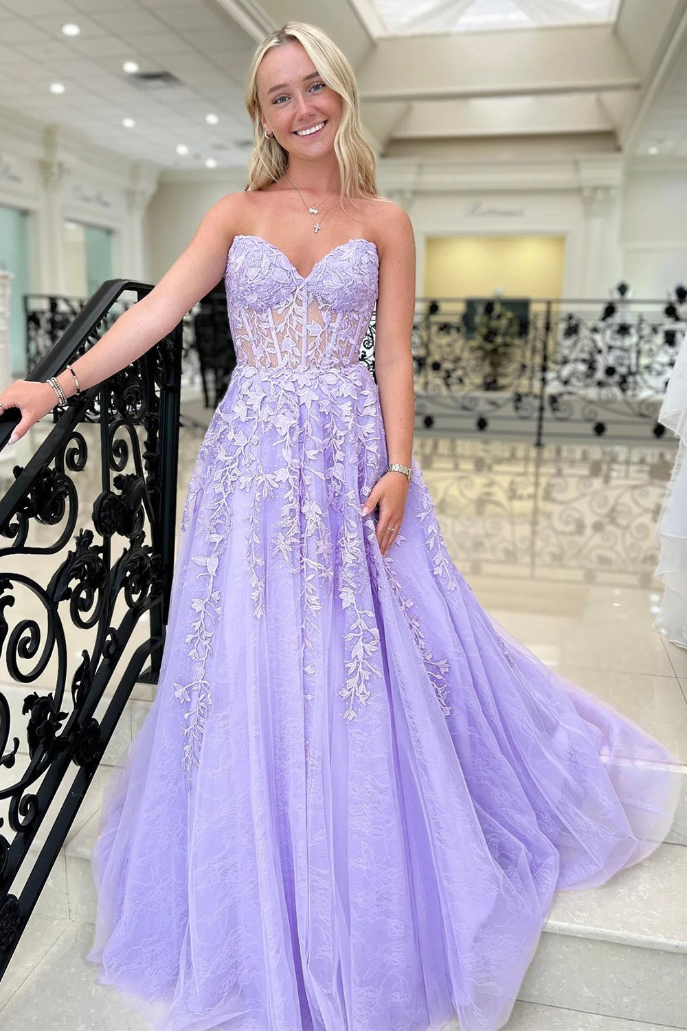 Weitese Chic A Line Sweetheart Purple Corset Prom Dress with Appliques