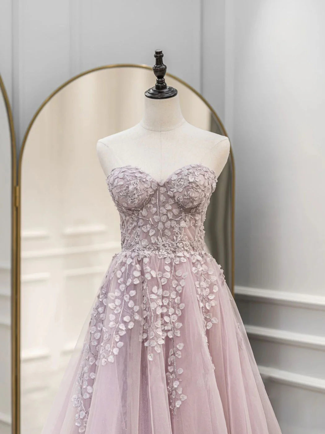 A-Line Sweetheart Neck Tulle Lace Pink Long Prom Dress