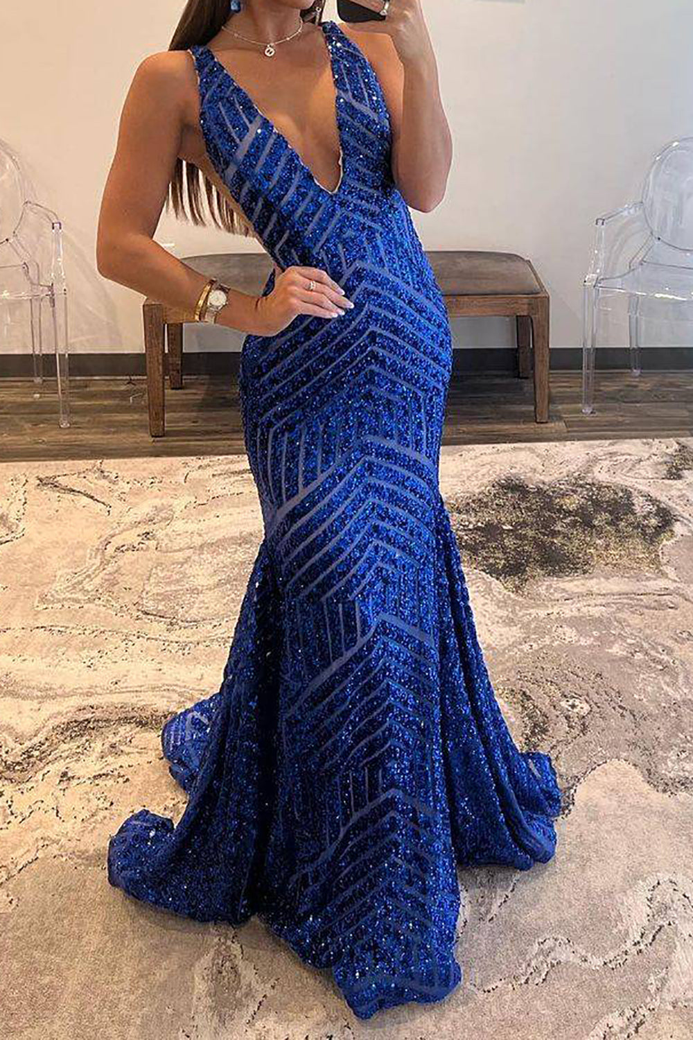 Weitese Hot Selling Mermaid Deep V Neck Royal Blue Sequins Long Prom Dress