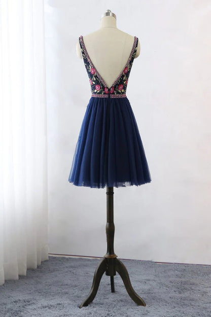 Dark blue v neck lace tulle short homecoming dress