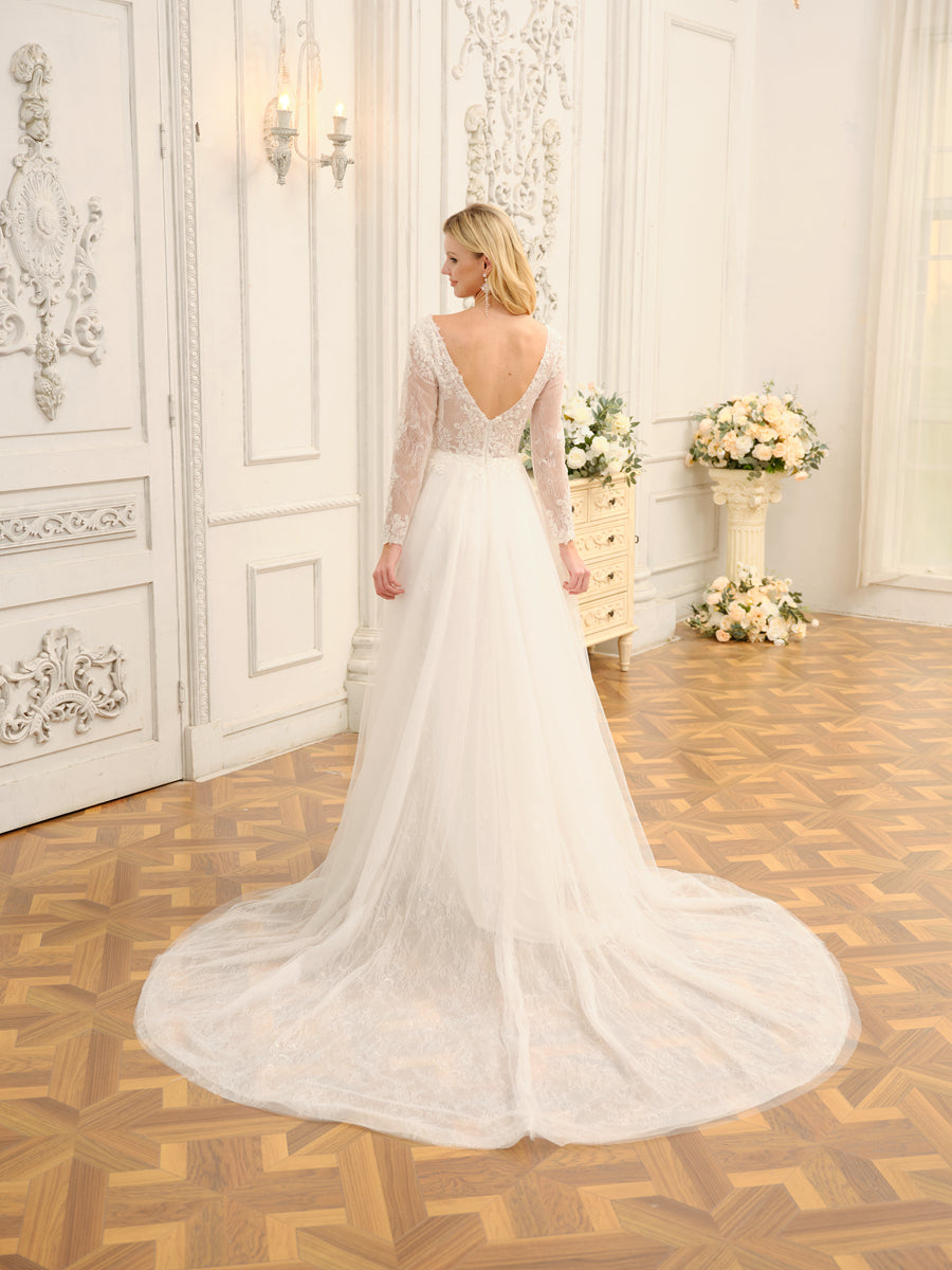 Weitese A-Line/Princess V-Neck Long Lace Wedding Dresses With Appliques