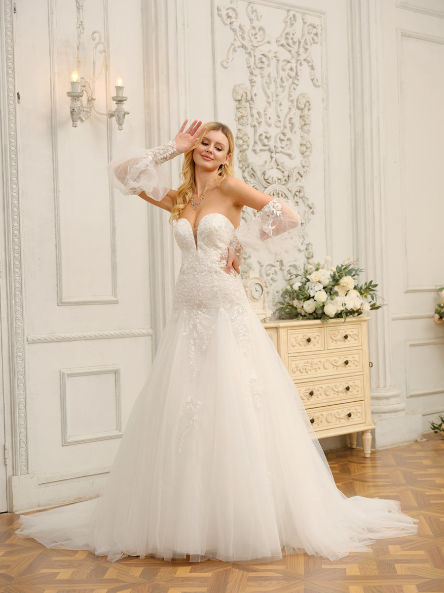 Weitese A-Line/Princess Sweetheart Long Wedding Dresses With Appliques