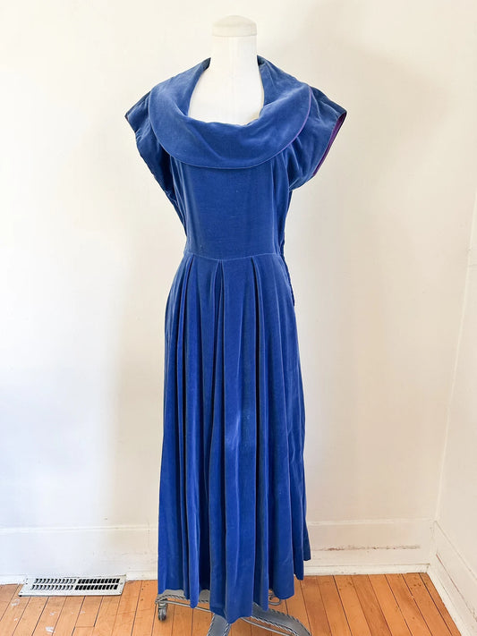 A-line Evening Dress Vintage Blue Velvet Maxi Dress Chic Round Neck Party Dress