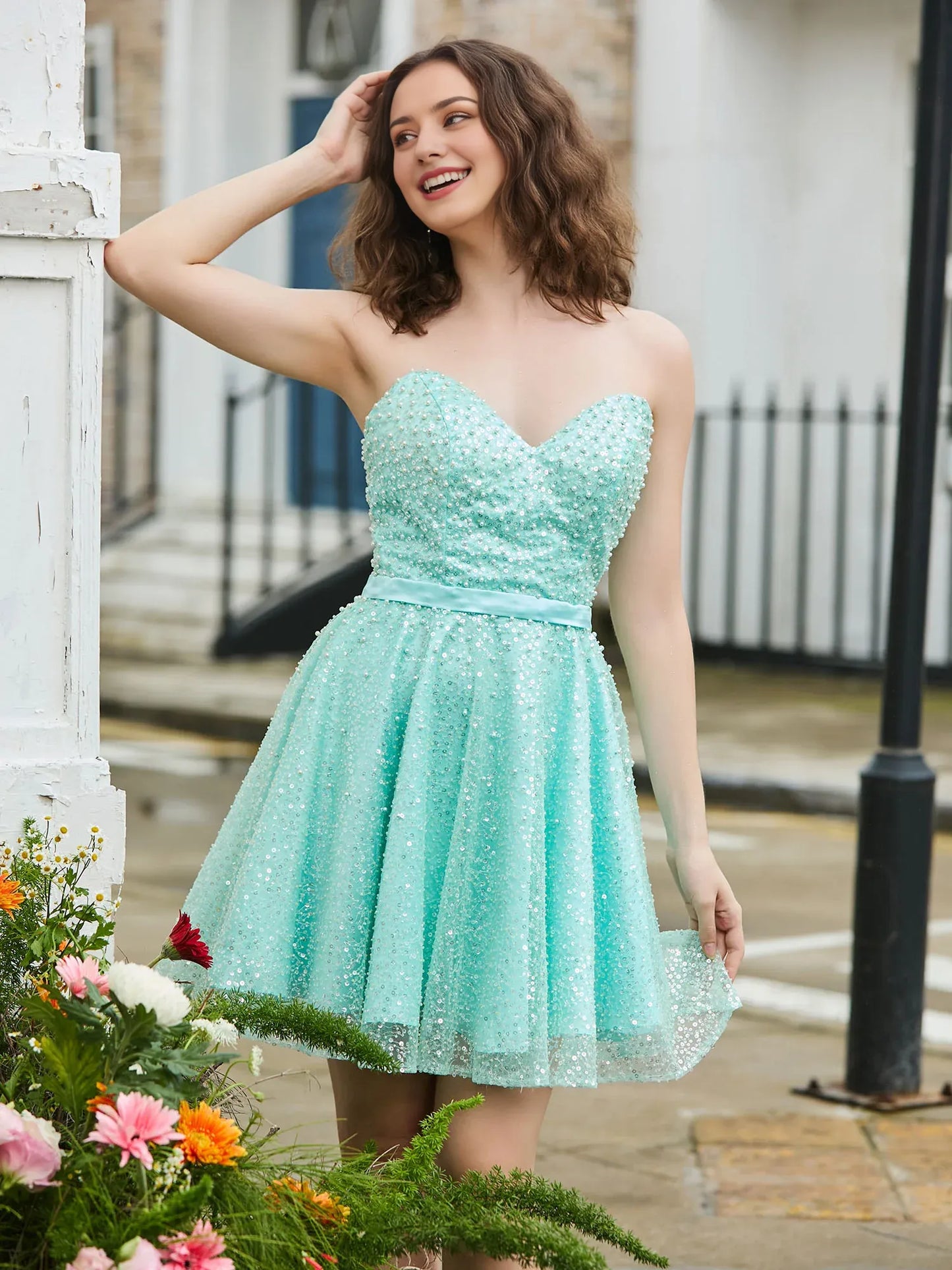 A-line Off-the-Shoulder Sweetheart Sequins Beaded Homecoming Dress ﻿