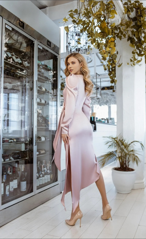 Blush Pink Satin Prom Dress Long Sleeves Round Neck Tea-Length Bridesmaid Dress Cocktail Dress