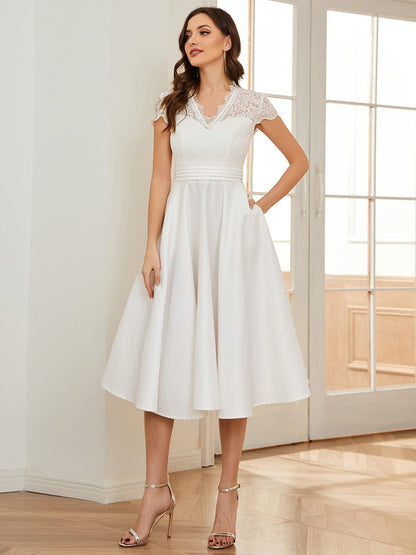 Weitese Romantic V-neck Lace Bodice Wedding Guest Dress with Pockets