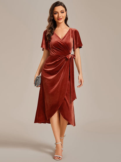 Weitese One-Piece Type Short Sleeves V-Neck Velvet Midi Wedding Guest Dress