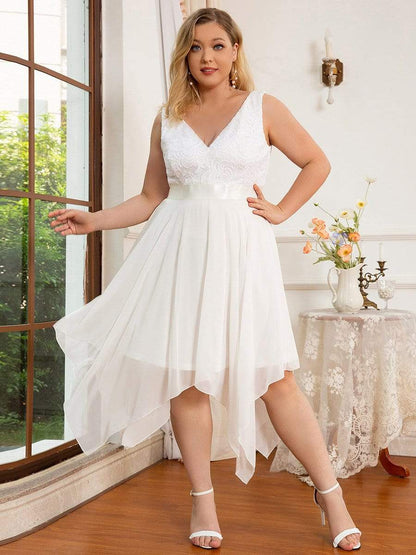 Weitese Plus Size Stunning V Neck Prom Lace Dress for Women