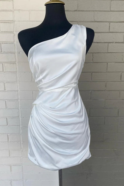 One-Shoulder Ruched Short Homecoming Dress