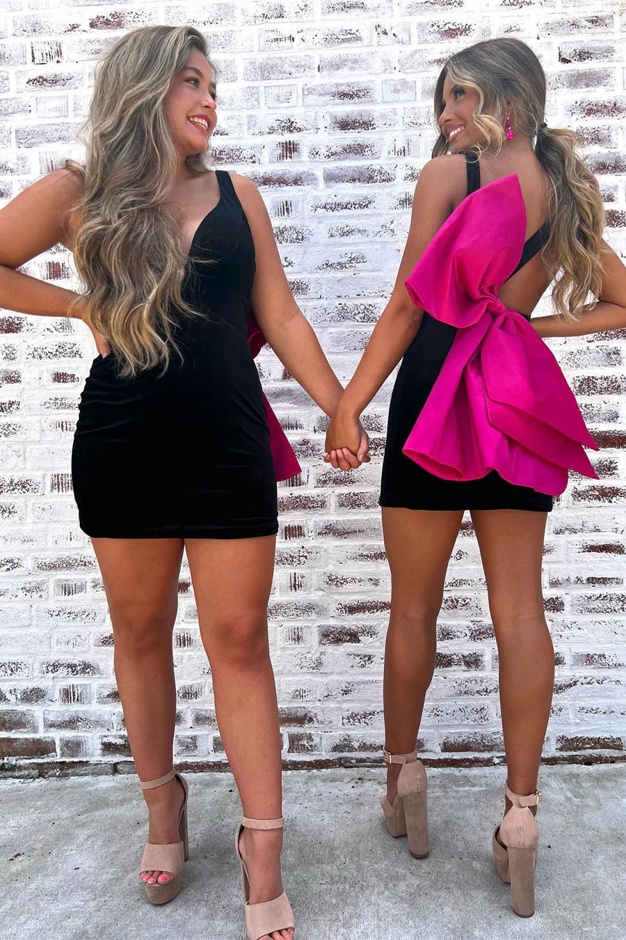 Deep V Bow Back Bodycon Mini Party Homecoming Dress