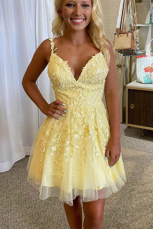 A-line Short Homecoming Dress With Applique