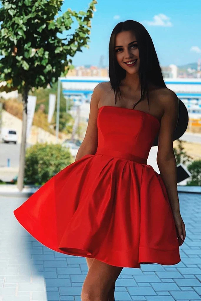 Off-the-Shoulder Red Short Homecoming Dresses Satin Sleeveless Mini