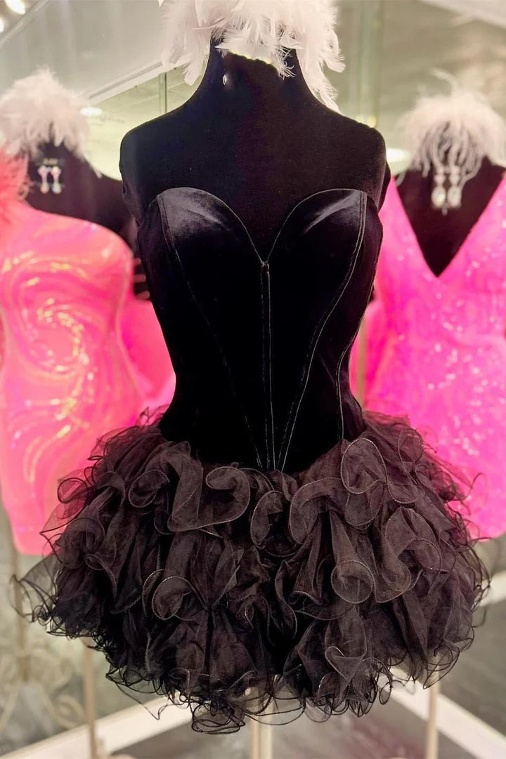 Off-the-Shoulder Black Velvet Strapless Ruffles Short Homecoming Dress