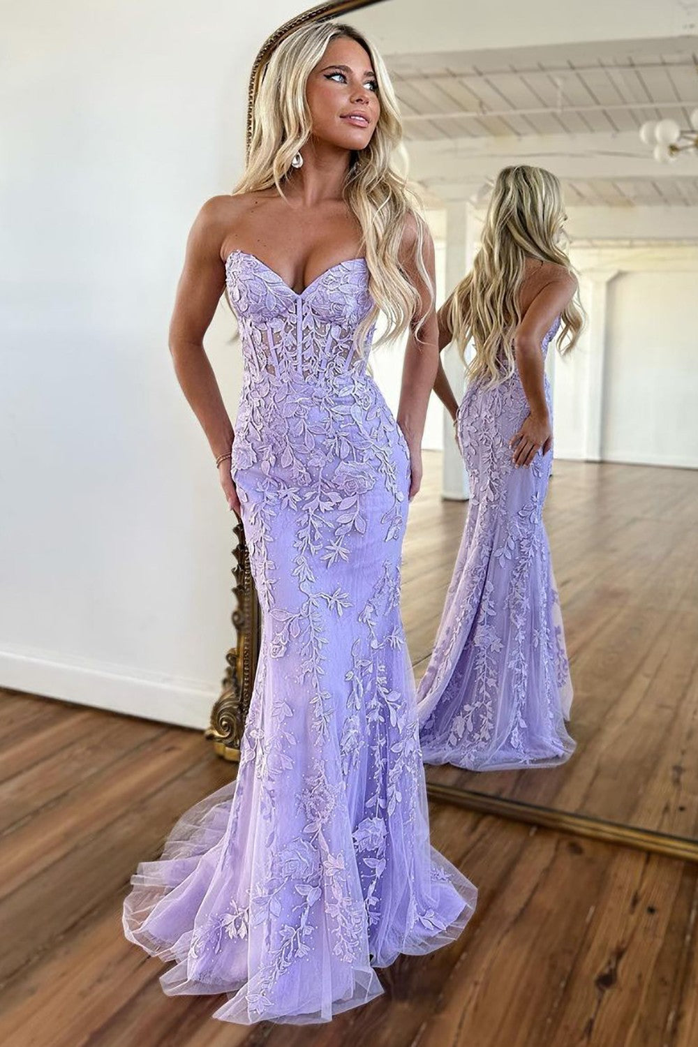 Weitese Pretty Lilac Mermaid Sweetheart Lace Up Long Tulle Prom Dress with Appliques