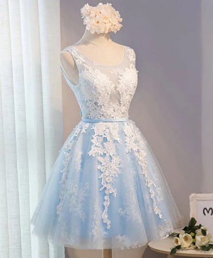 Round Neck Tulle Homecoming Dresses With Applique