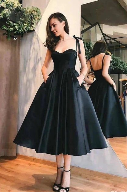 Simple A Line Black Short Spaghetti Straps Homecoming Dress