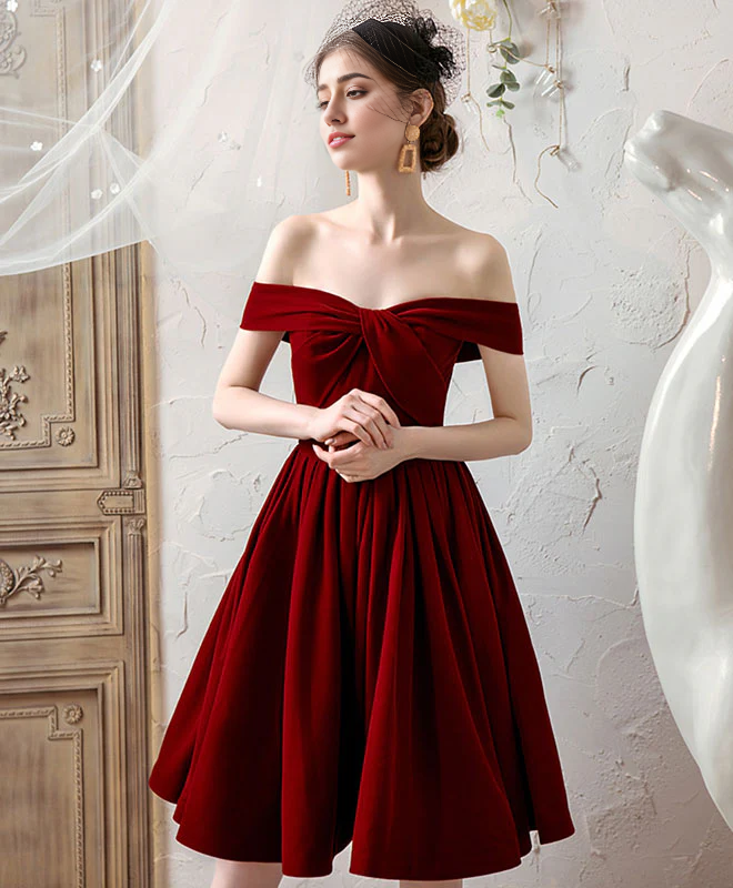 Simple Off-the-Shoulder Short Homecoming Dress