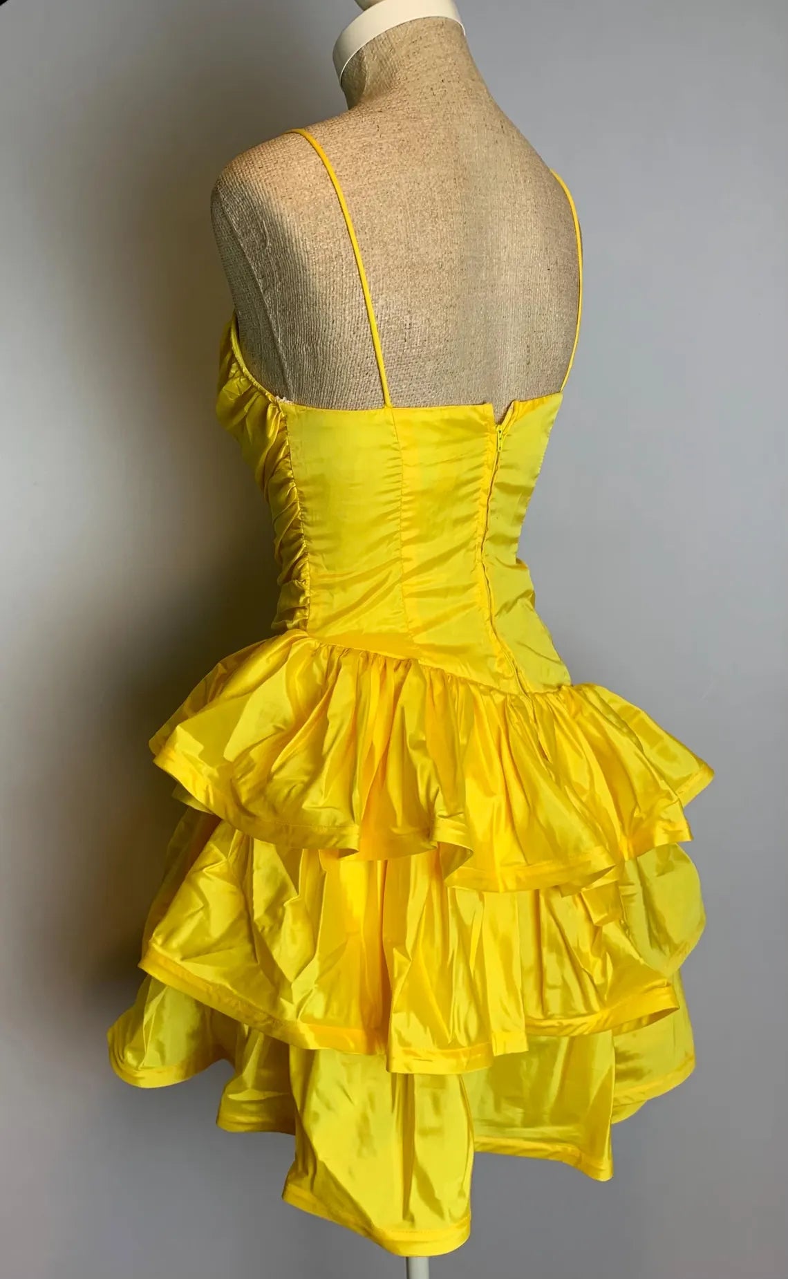 Spaghetti Straps A-line Yellow Layered Ruffled Sleeveless Short Homecoming Dress