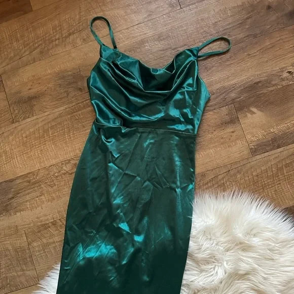 Spaghetti Straps Backless Beach Emerald Green Bridesmaid Dresses Silk Satin