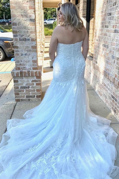 Strapless Trumpet Train Wedding Dress With Applique