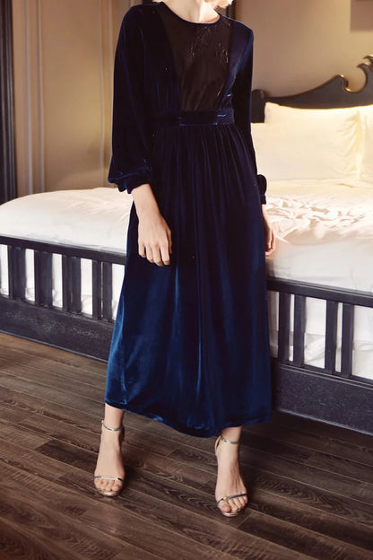 Velvet A Line Sweet Round Neck Long SleevesTea-Length Unique Party Prom Cocktail Dress