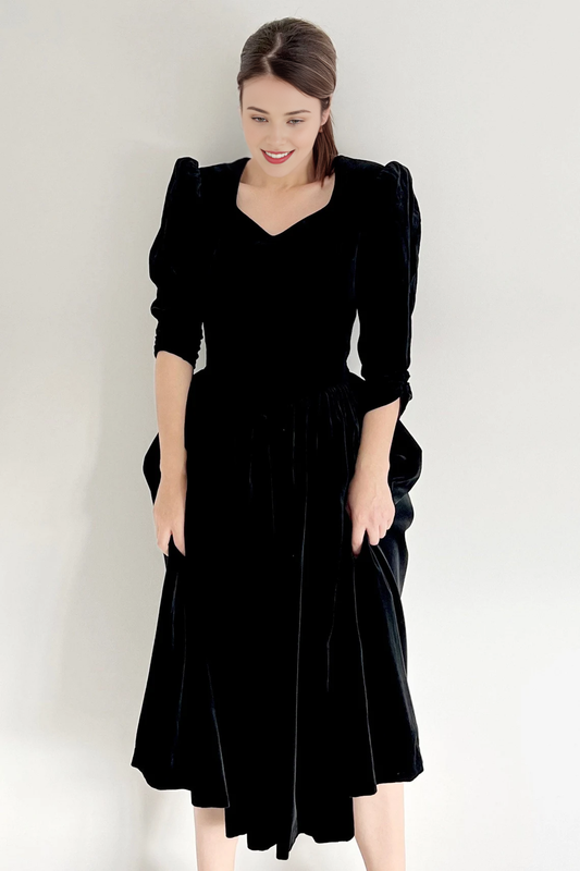 Vintage Bow Dress Black Velvet Dress With A-line Backless Christmas Party Dress Bridesmaid Dress