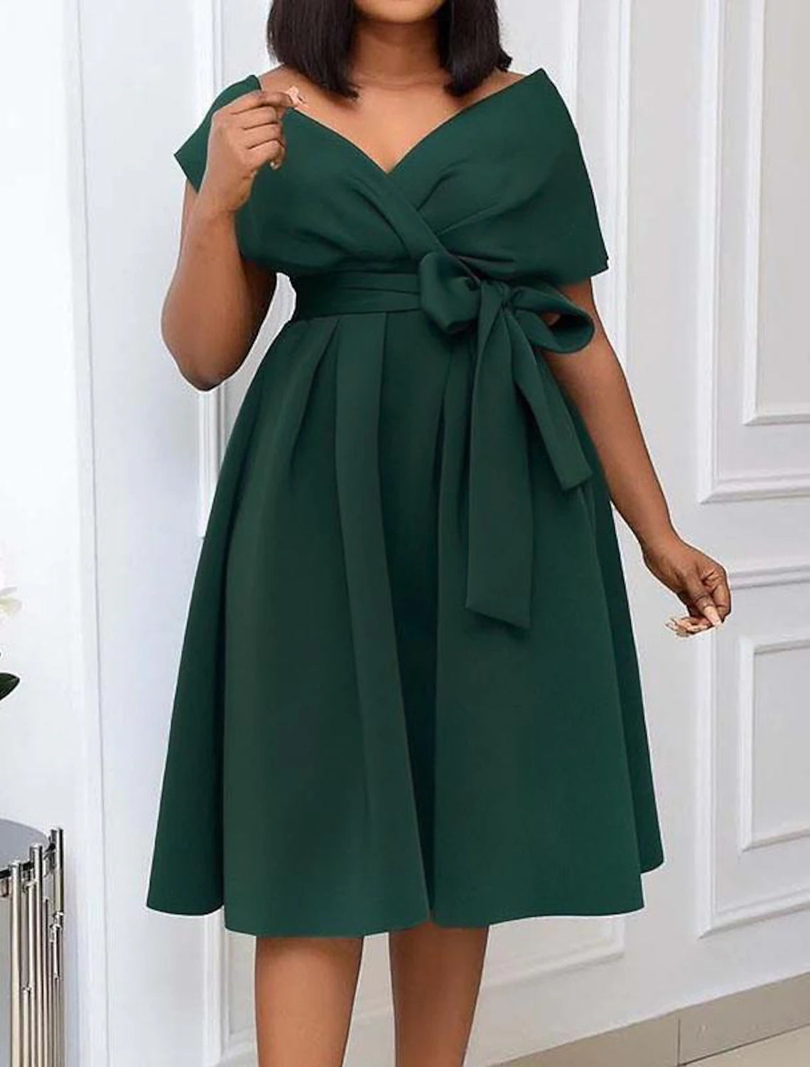 Women's Little Black Dress Cocktail Dress Plus Size Curve Party Dress Solid Color V Neck Short Sleeve Spring Fall Formal Prom Dress