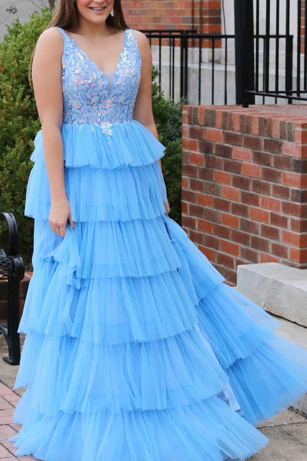 Weitese A Line V-Neck Long Tiered Prom Dress with Slit And Appliques