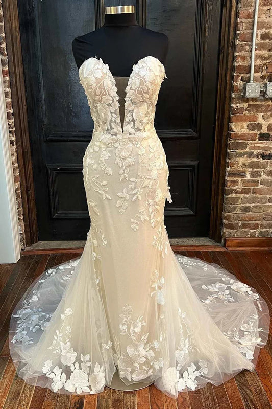 Lace Strapless Mermaid Long Bridal Gown