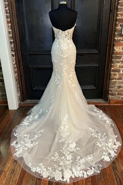 Lace Strapless Mermaid Long Bridal Gown