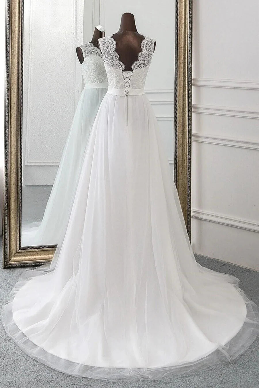 Sweetheart Lace Up Sleeveless Long Wedding Dress