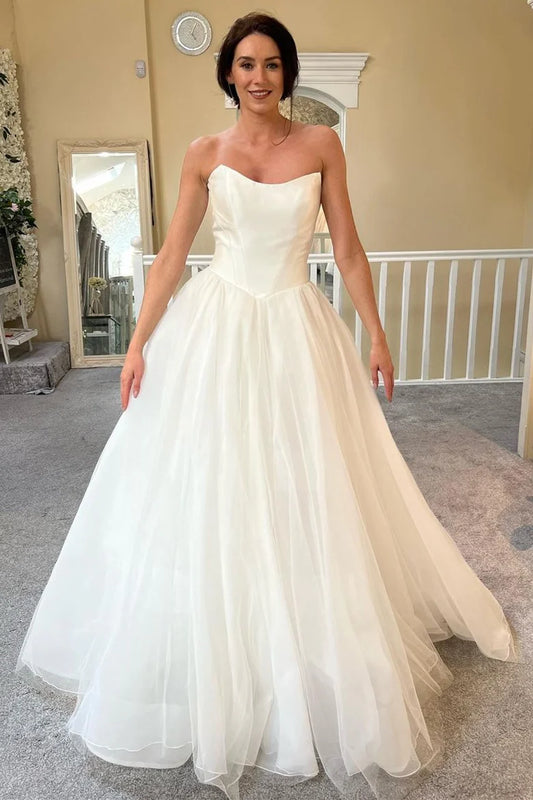 A-Line Off-the-Shouder Tulle Strapless Long Wedding Dress