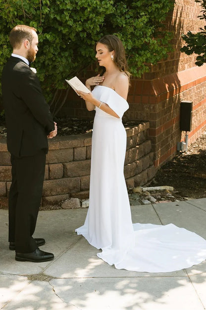 Off-the-Shoulder Mermaid Long Wedding Dress