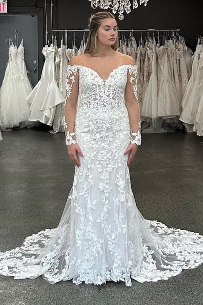 Off-the-Shoulder Sleeves Wedding Dress With  Applique