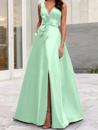 A-Line/Princess V-Neck Sleeveless Mother Of The Bride Dresses