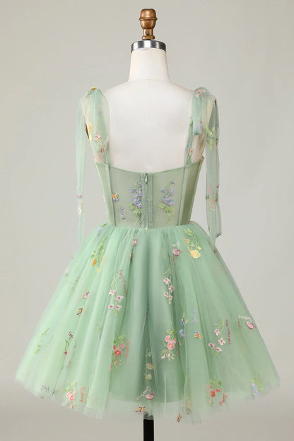 A-Line Corset Green Homecoming Dress With Embroidered