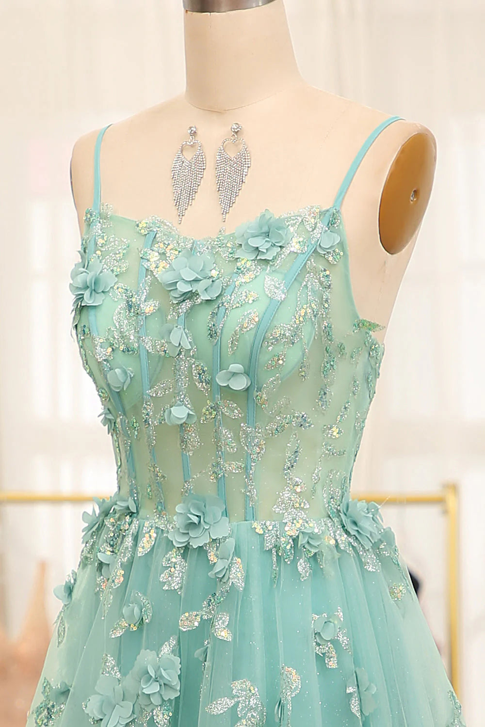 A-Line Spaghetti Straps Long Sparkly Green Prom Dress With Appliques