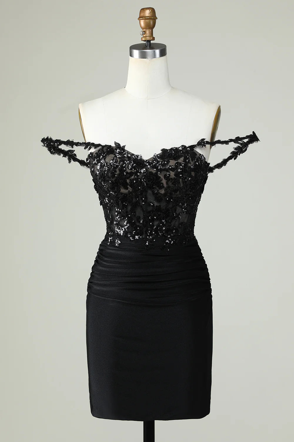 Black Spaghetti Straps Corset Tight Homecoming Dress With Appliques