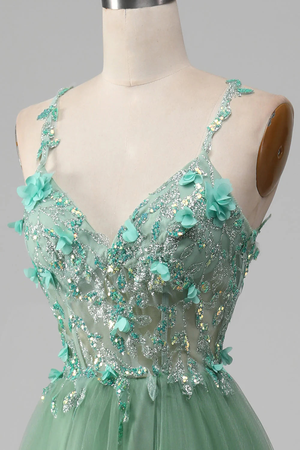 Green Sparkly A-Line Spaghetti Straps Corset Prom Dress With Appliques